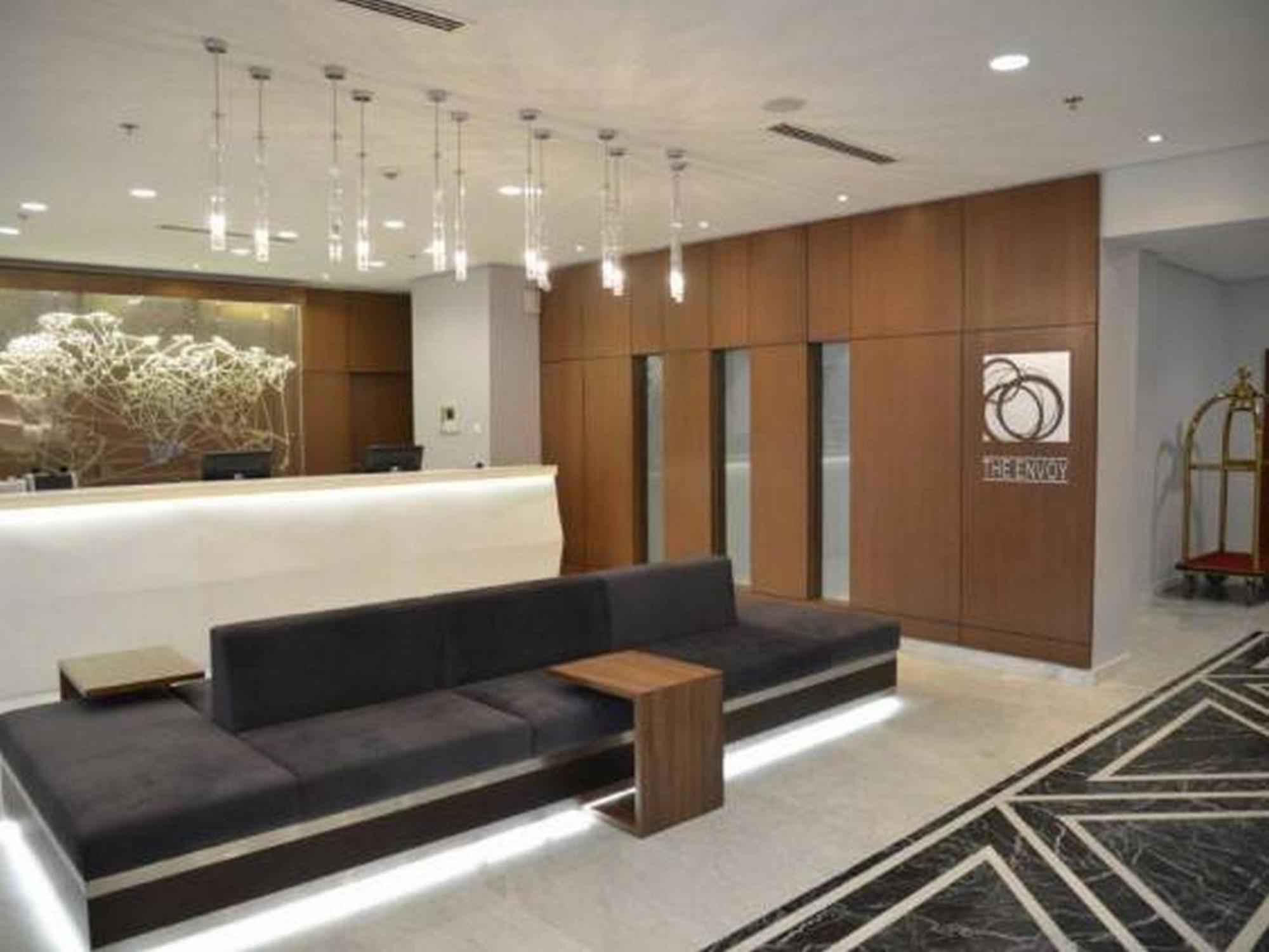 Room In Lodge - The Envoy Hotel And Suites อาบูจา ภายนอก รูปภาพ