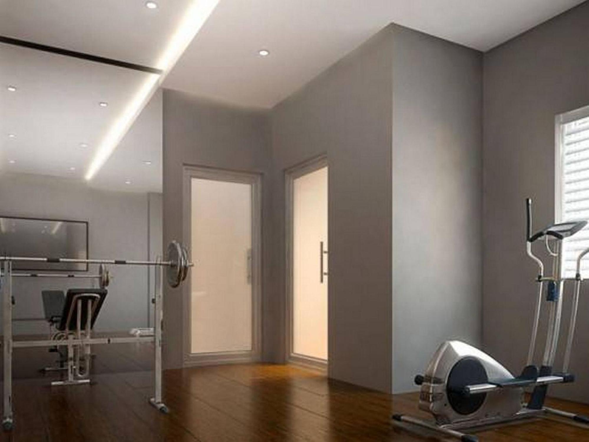 Room In Lodge - The Envoy Hotel And Suites อาบูจา ภายนอก รูปภาพ